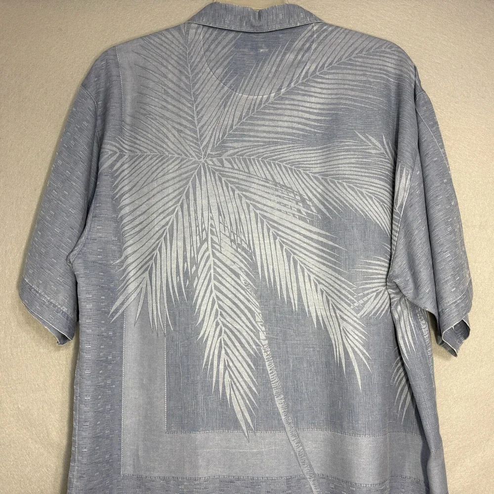 Tommy‎ Bahama Men's Silk Hawaiian Floral Camp Shirt Size L Short Sleeve Tropical